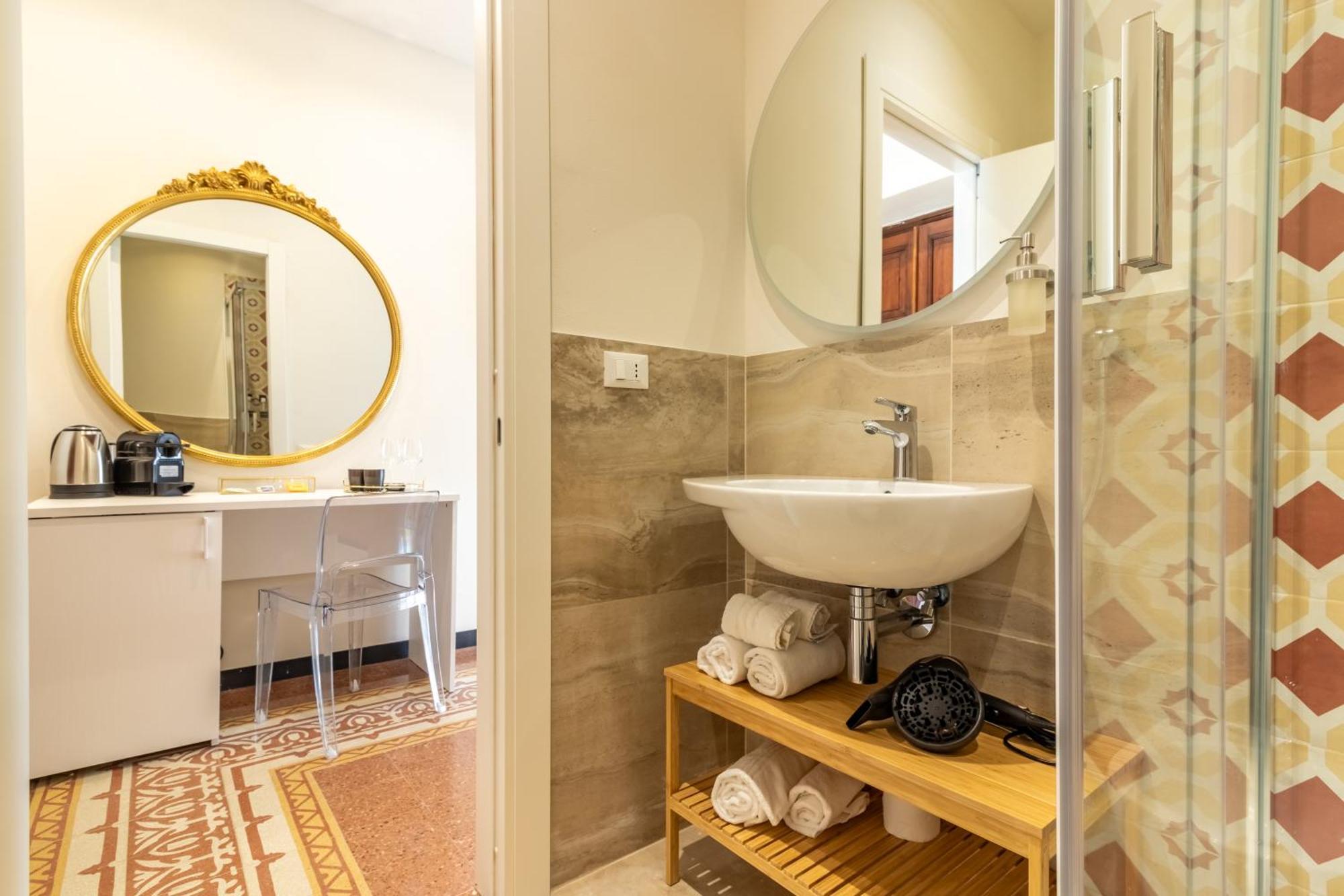Oldoini Luxury Apartment And Suites لا سبيتسْيا المظهر الخارجي الصورة